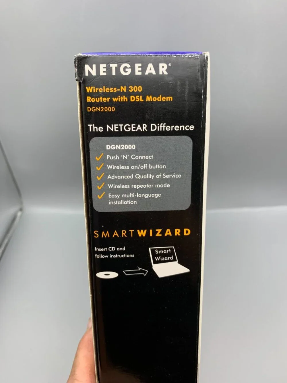 NEW in BOX Neatgear Wireless N300 Router with DSL Modem